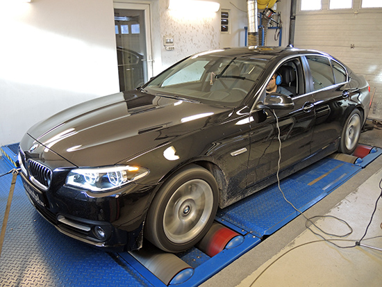 BMW F10 530xd 258LE 3 chiptuning teljesítménymérés